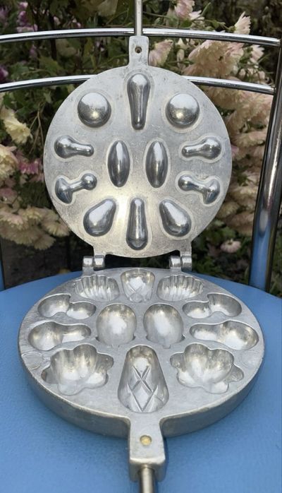 Форма СССР/ орешница для выпечки орешков с начинкой