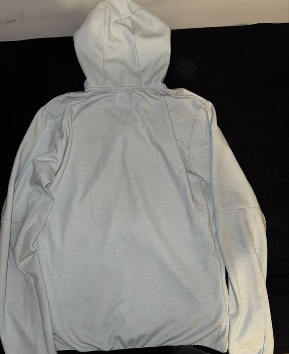 Biała bluza Nike Tech fleece