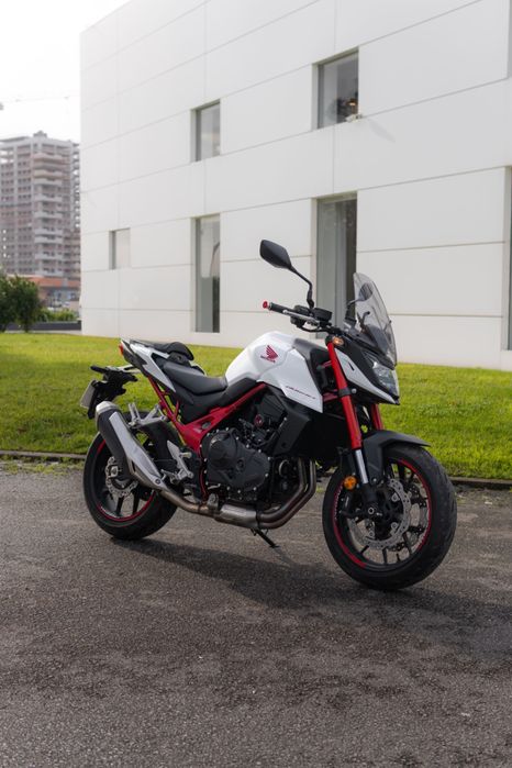 Honda CB 750 Hornet 2023 1.500kms