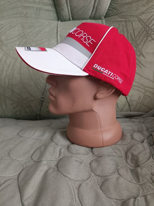 Брендовая кепка DUCATI CORSE