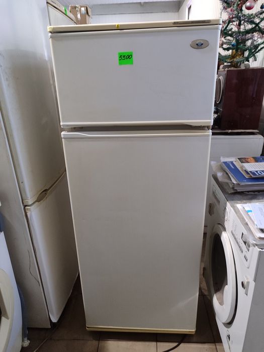 Продам холодильник