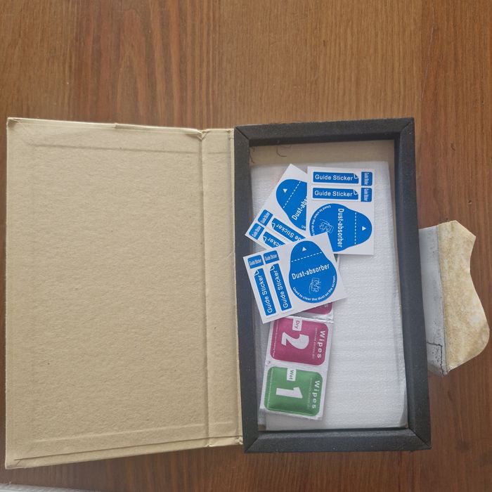 Szkła hartowane ochronne na wyświetlacz telefonu