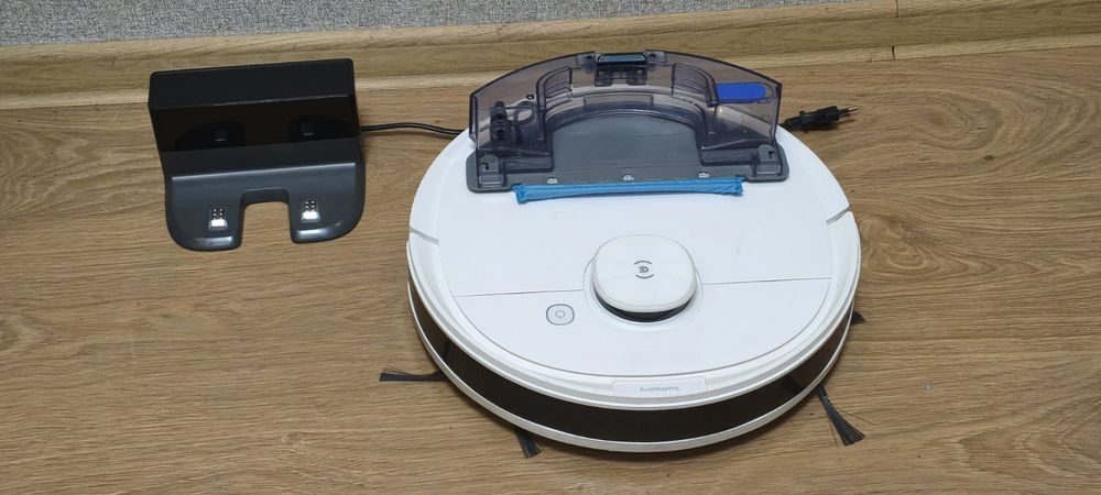 Робот пилосос  Deebot n8