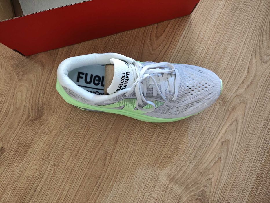 Tênis New Balance Run