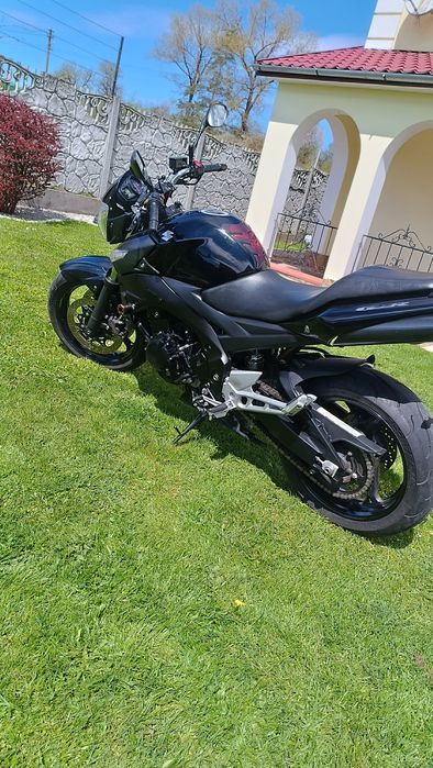 Продам Сузукі GSR 600