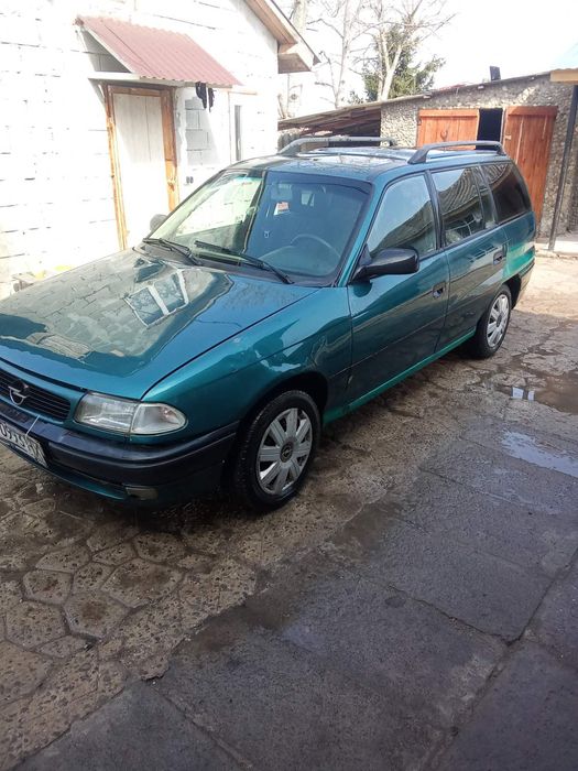 Машина находу усе працю