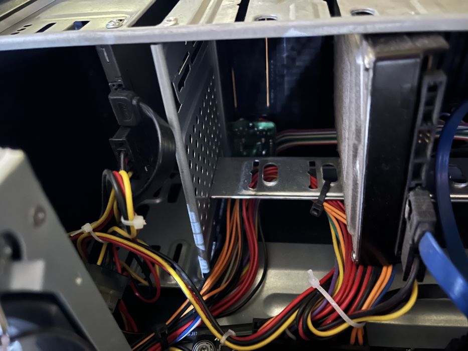 ПК GTX 1050 / 32 ГБ / SSD + HDD — хороший стан