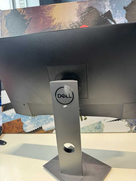 Монітор Dell 23.8" для дому та навчання IPS є 70 шт