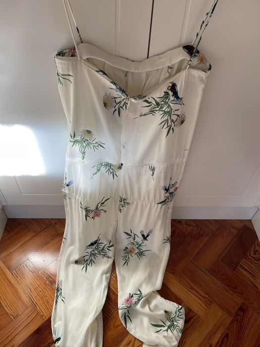 Macacão Zara creme