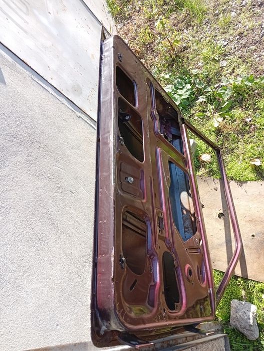 Ваз2107  Двери. Левая сторона.