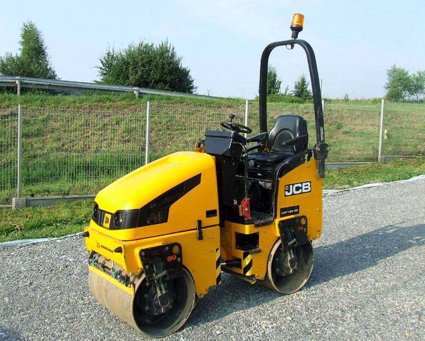 Minikoparka wynajem bez operatora koparka wypożyczalnia minikoparka