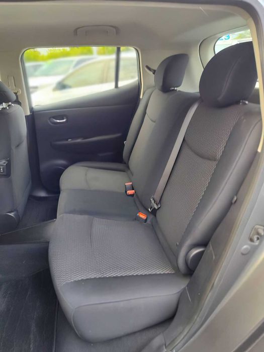 Nissan LEAF SL      2015