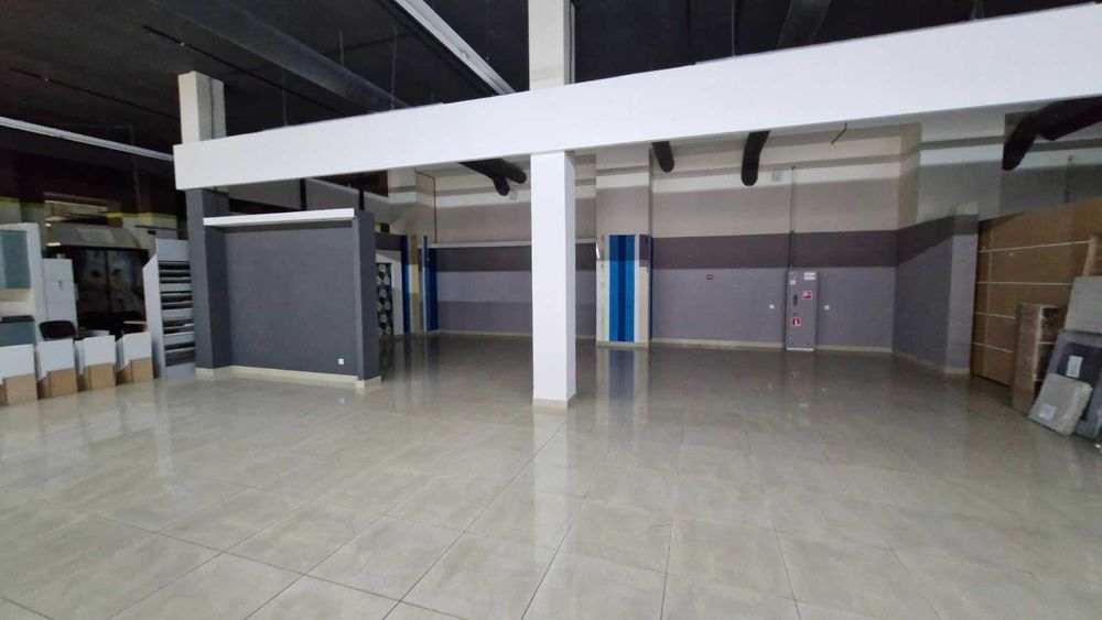 Оренда торгових площ у ТЦ "Ваш дім" від 182м2, м. Лісова Без комісії