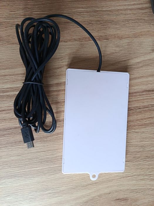 Солнечная  панель зарядка USB  для фонарей