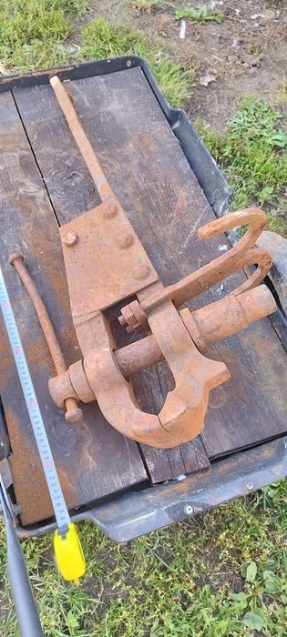 Imadło kowalskie 130mm