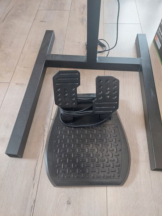 Kierownica na gwarancji thrustmaster 458 spider