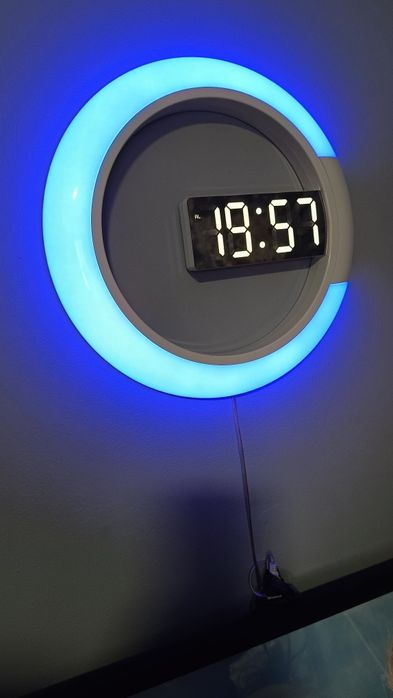 Lampo /zegar naścienny 3D