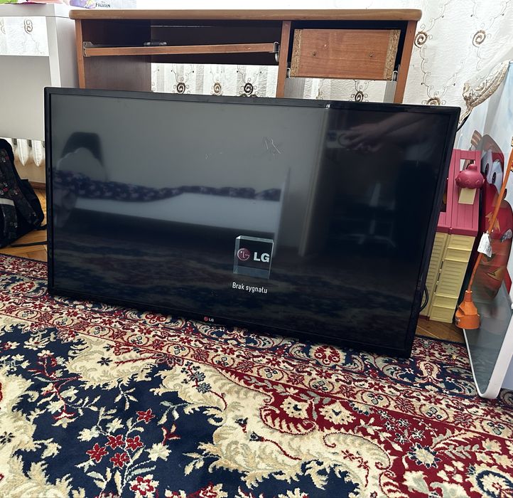 Telewizor LG 42 cali