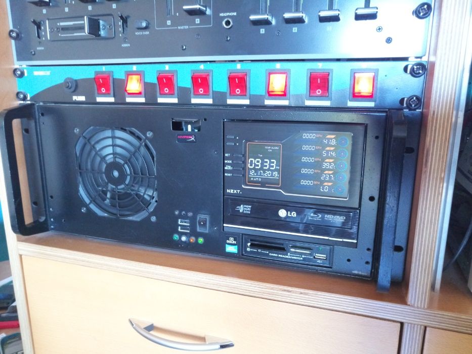 Professional PC for Full HD Video Editing, Octa-Core63825217385345122