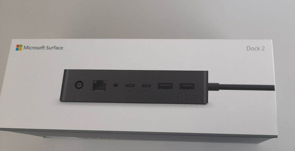 4 docks Microsoft surface 100€
