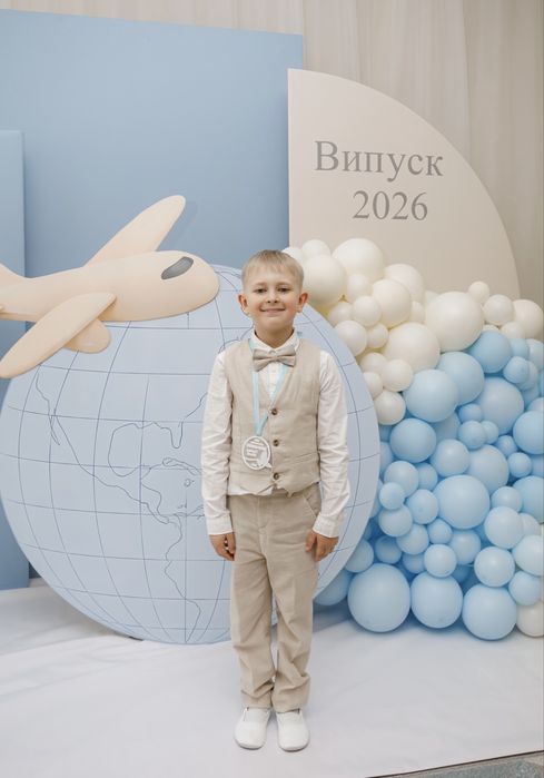 Костбм на випускний або 1 клас