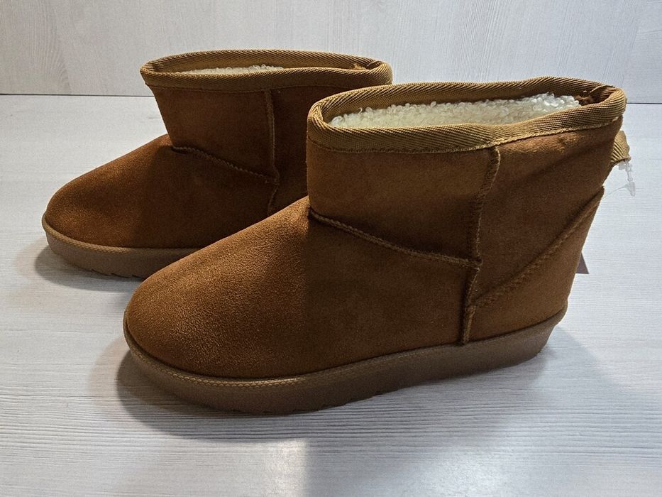 Уггі для дівчинки сапожки для дівчинки Hip&Hops  31-37 розмір