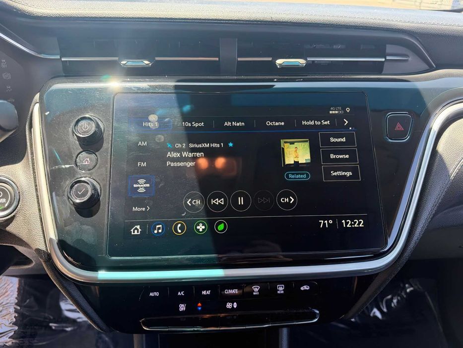 Chevrolet Bolt EV 2LT      2023