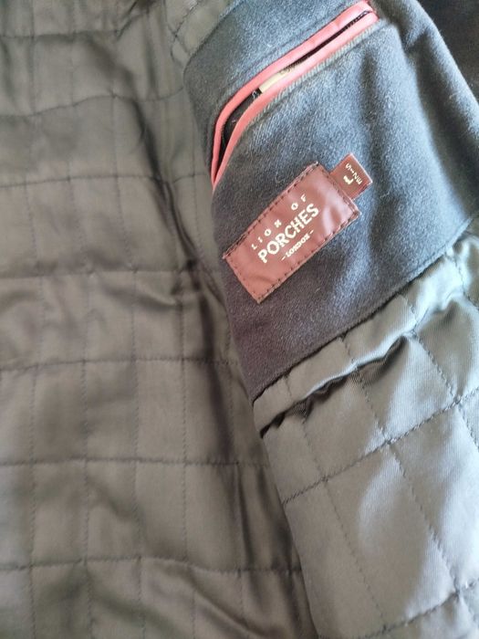 Casaco desportivo Lion of Porches - Tamanho L | NOVO PREÇO: 20 EUROS