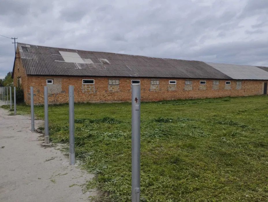 Продаж комерційного приміщення с.Плоске