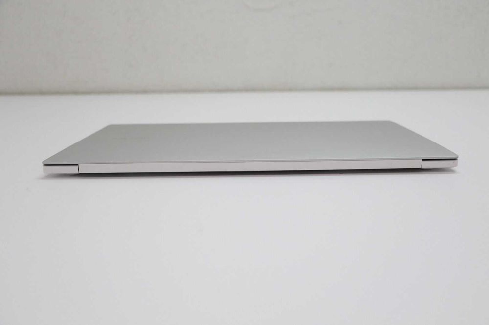 Samsung Galaxy Book Pro 15.6" FHD AMOLED 512GB SSD 16GB RAM i7-1165G7