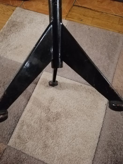 піаніно крісло регулюється