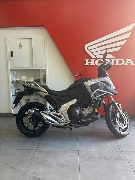 Honda NC750X caixa automatica DCT