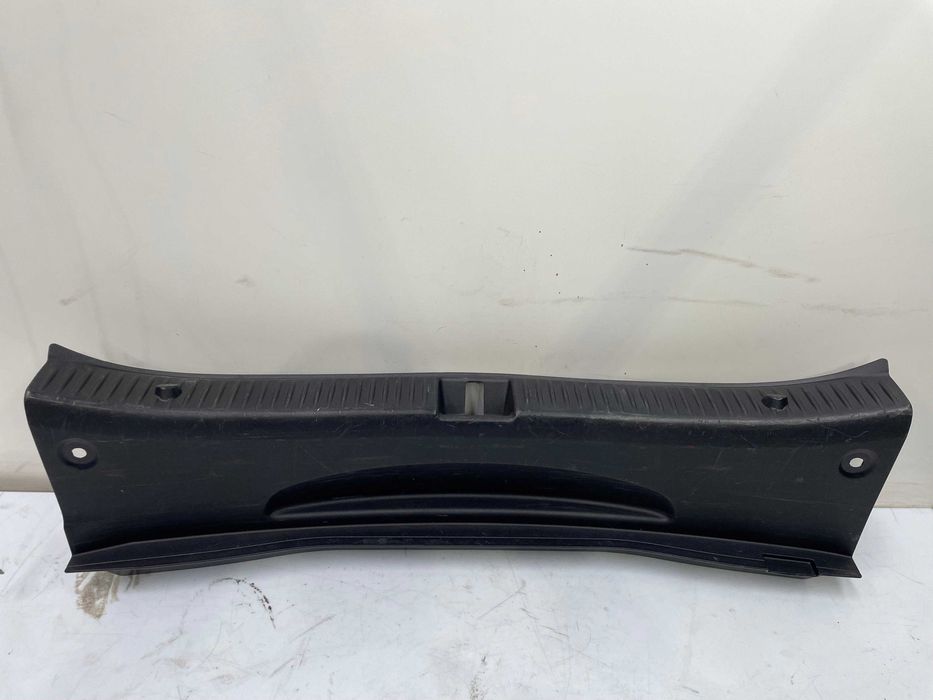 Proteção da soleira do porta mala Mercedes-Benz W205 (2017)