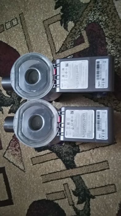 Пылесос Dyson V7  V8