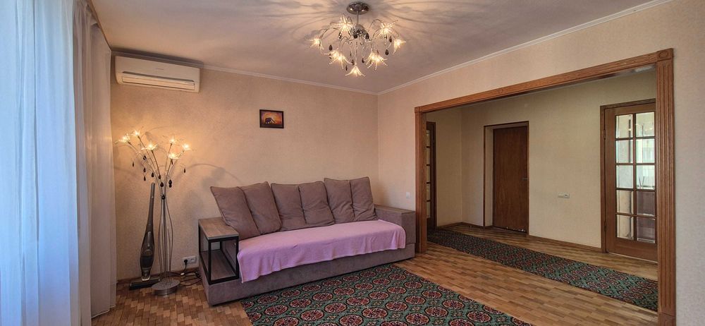 Без% Оренда 3-кім Борщагівка вул. Корольова Академіка,2-А меблі, техніка