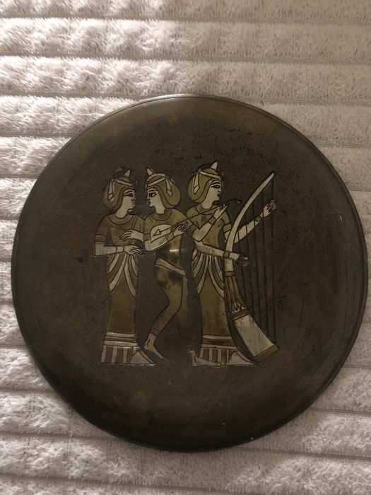 Мідна декоративна тарілка на стіну