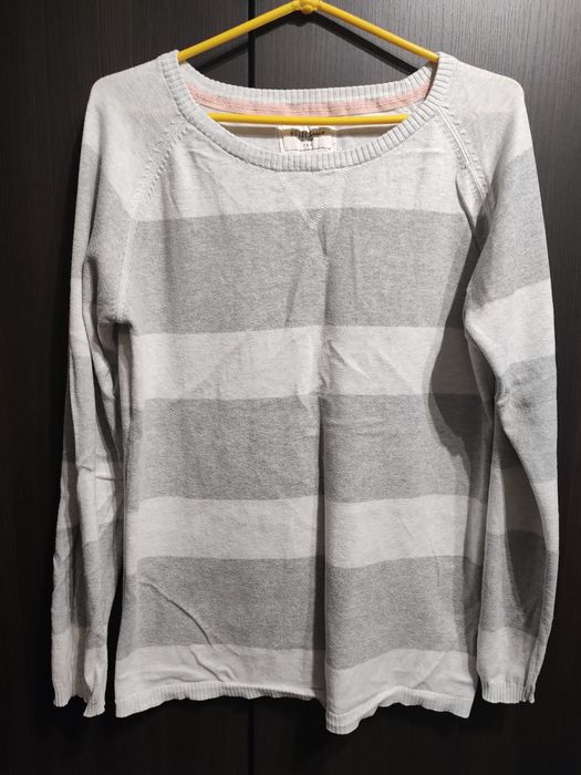 Sweterek w paski House, rozmiar L