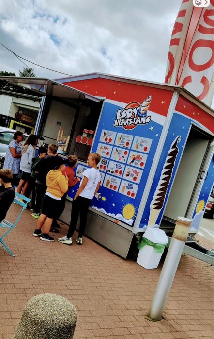 Budka przyrczepa lody granity !