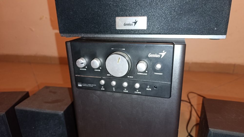 Zestaw Genius SW-HF 5.1 5005 wzmacniacz+ głośniki