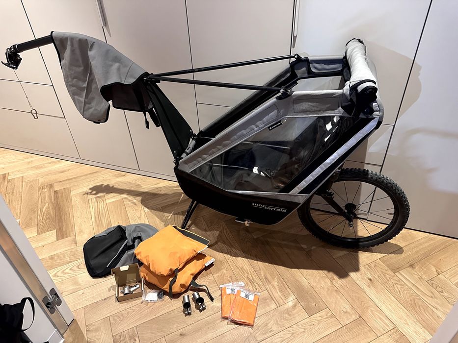 Przyczepka rowerowa terenowa z amortyzacją Tout Terrain Singletrailer