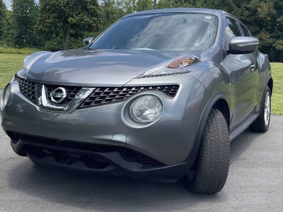 Nissan Juke SV      2016