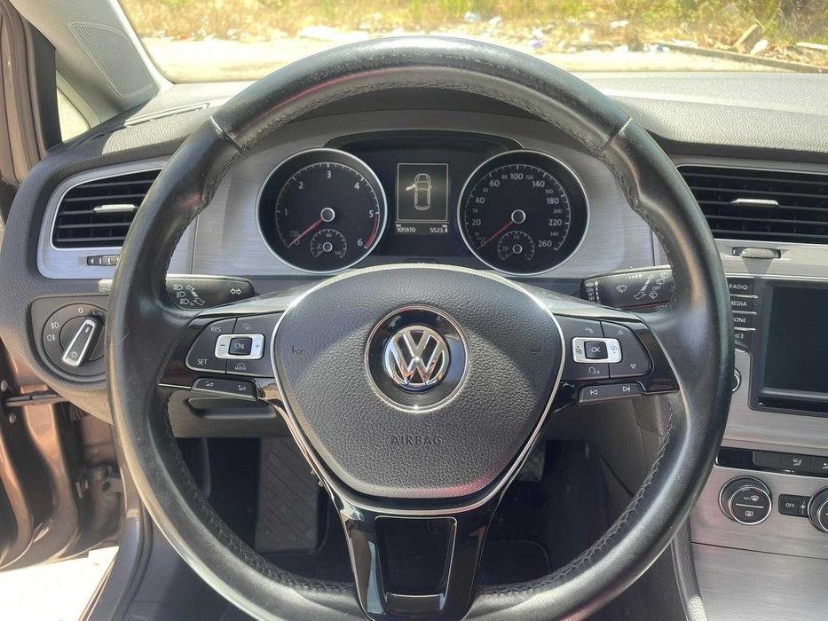Volkswagen Golf VII 1.6 TDI GPS Edition