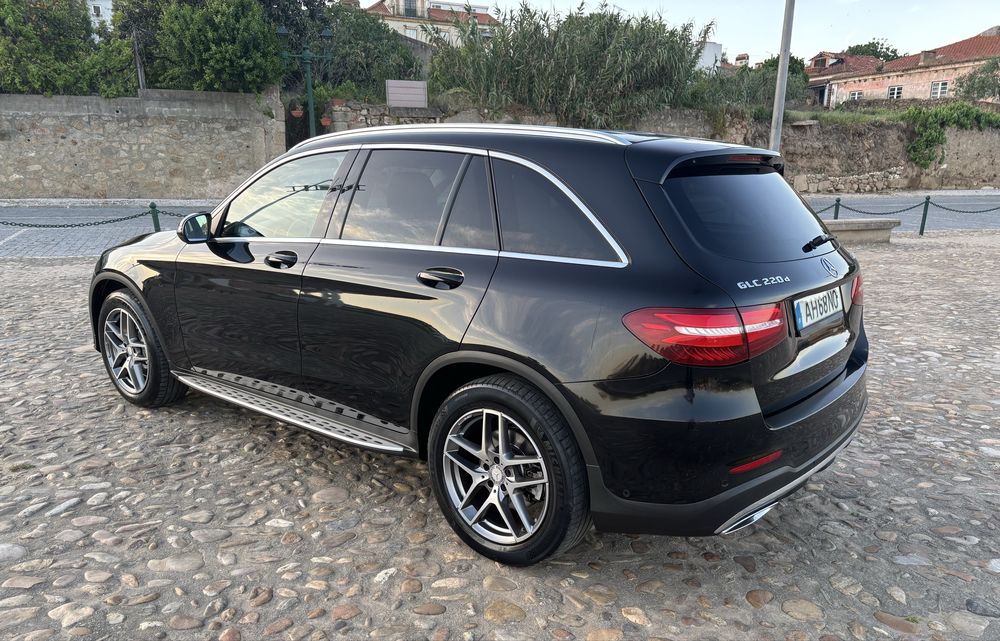 Vendo Mercedes GLC 220 CDI 4 MATIC AMG-LINE ano 2017 com apenas 180 mil quilometros