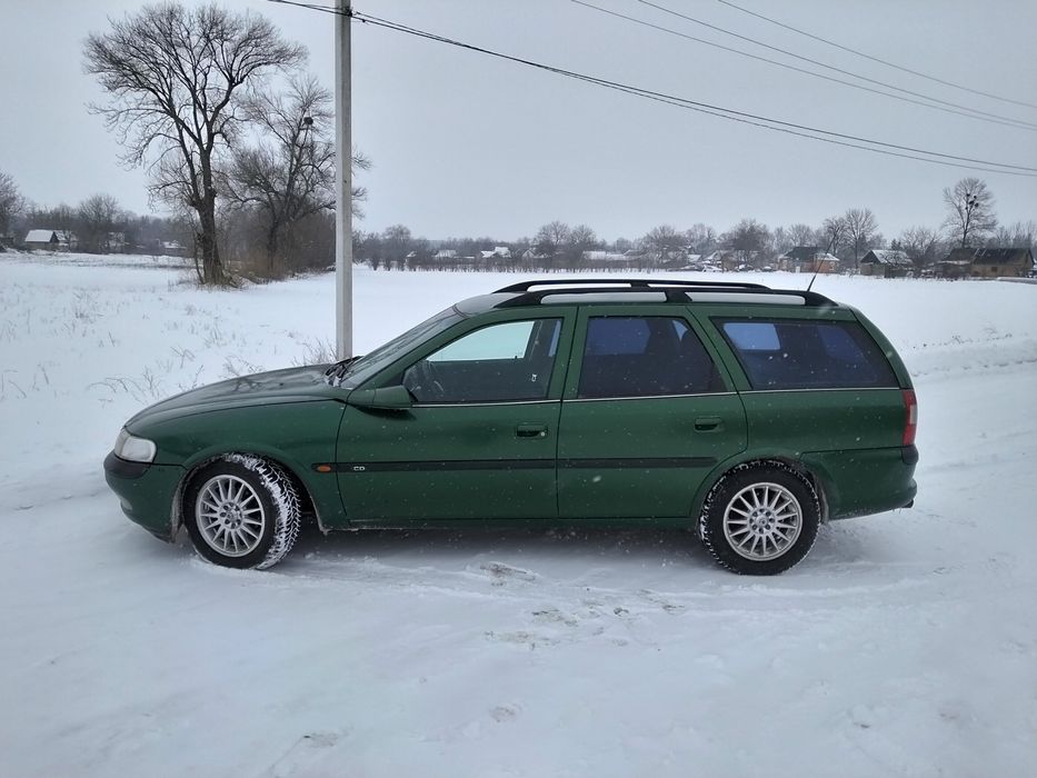 Продам Опель вектра на ходу