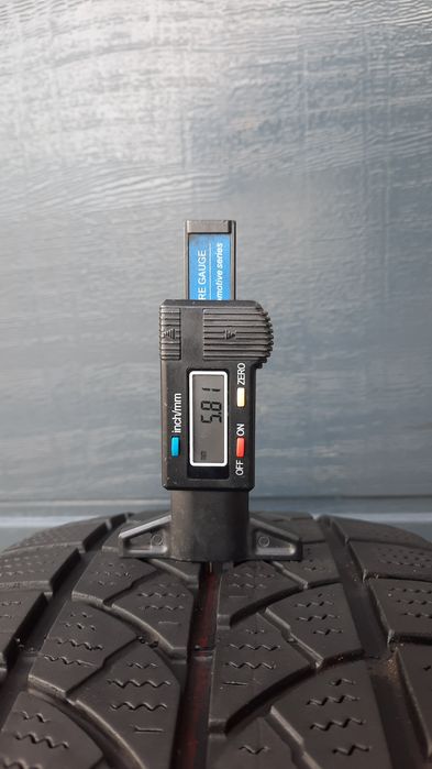 Bridgestone 215/65 R16 C Blizzak LM-18 C