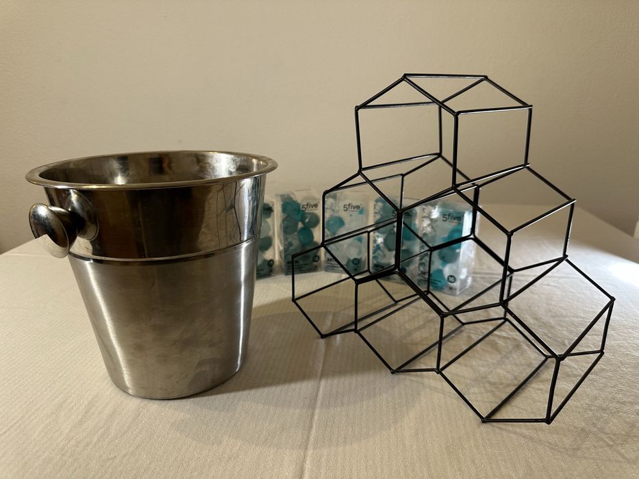 Kit Bar: Garrafeira + Balde Inox + 80 Cubos de gelo reutilizáveis