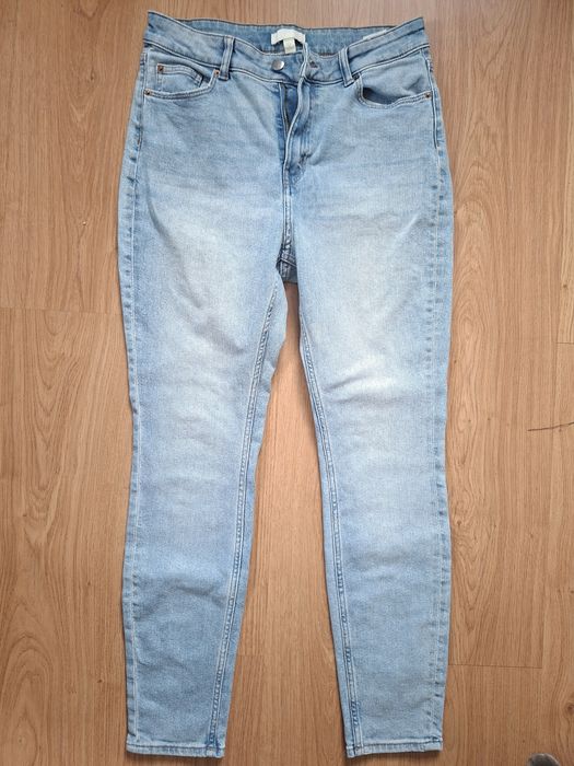 Jasne jeansy wysoki stan rurki M/L H&M