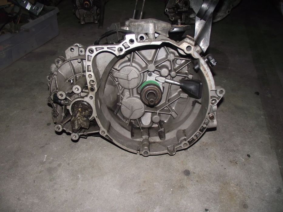 Caixa de Velocidades Volvo S40 1.9DI - 1023678 / 1023625