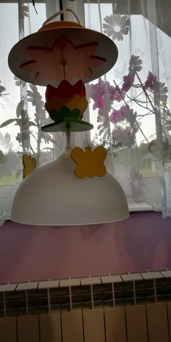 Lampa wisząca ..