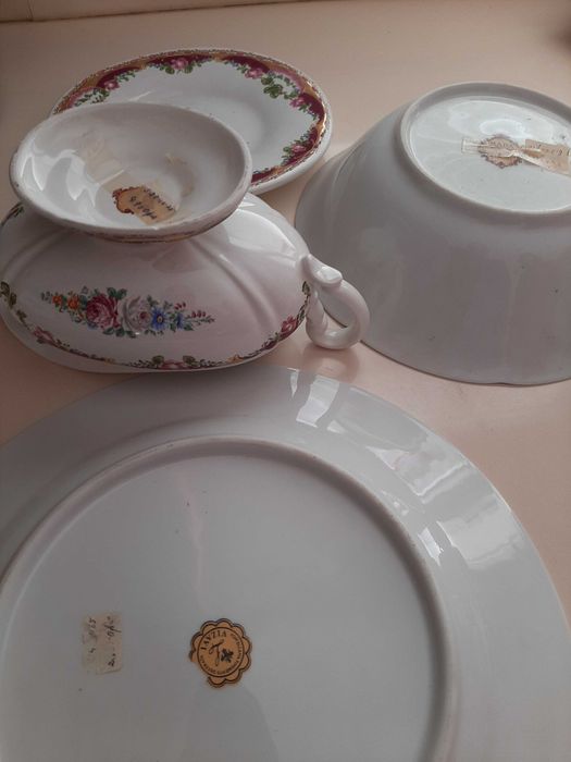 Conjuntos de porcelanas antigas Limoges, Florence & Spal